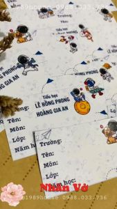 10 Tem nhãn vở bé trai Phi hành gia Astronaut Rocket 7x4.2cm (in tên trường lớp theo yêu cầu)