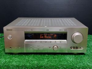 แอมป์ Yamaha รุ่น DSP- AX463 จาก ตู้ ญี่ปุ่นมือสอง ใช้ไฟ100 ส/ก/ย/15.5/43.5/38/cm. วัตต์ เสียออกครบทุกช่อง ร่องรอยมีมือสองปกติ สภาพเครื่อง สวยใหม่ตามภาพ