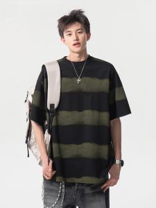 HetingHOME | เสื้อยืดคอกลมแขนสั้นลายทางหลวมๆ สำหรับผู้ชาย Hetinghome ฤดูร้อน 2025 ผ้าฝ้าย 100% ทรงหลวม สไตล์อเมริกัน เสื้อยืดคู่รัก