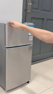 Tủ lạnh mini Hyundai 58L – Nhỏ gọn tiết kiệm điện có ngăn đá riêng | Lựa chọn hoàn hảo cho phòng trọ & văn phòng