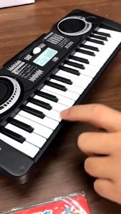 37 Keys Electronic Piano: A Portable Keyboard for Kids' Early Education
