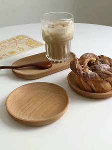 Japanese oval beech small wooden saucer beech tray in same coffee milk snack tray one person food log storage dish afternoon 木质托盘