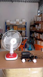 กล่องพลังงานแสงอาทิตย์ 5000mAh ชุดนอนนา แคมป์ปิ้งมีแผ่น