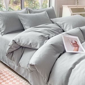 Flannel Bedding Set For Dormitory