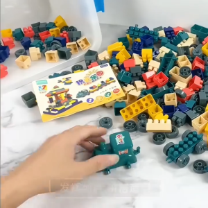 SYARIAH TOYS MAINAN EDUKASI DIY BALOK SUSUN BLOCK BRICK BUILDING TABLE 520PCS