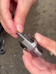 3pcs Internal and External Threading Tool Dual-Function Pipe Thread Cutter Suitable for 1/2" 3/4" and 1" PVC/Plastic Pipes