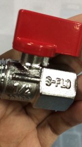 S-FLO High-Quality Mini Ball Valve 1/2 Inch with Wear-Resistant Rubber Core Red Handle Brass
