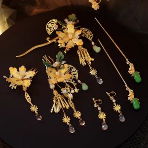 Elegant Chinese Style Bridal Morning Robe Headwear Wedding Marriage Show He Hair Accessories Simple Qipao Ancient Style Jade Hairpin