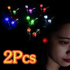 ต่างหูหมุดเพทายสี่เหลี่ยมเรืองแสง LED ส่องสว่างผู้หญิงหญิงสาวต่างหูสำหรับสุภาพสตรีสีสันสดใสต่างหูแถบ KTV เต้นรำเครื่องประดับตกแต่งงานปาร์ตี้