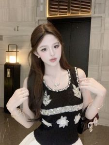 GUZILIAN | Summer Pearl Short Knitted Vest Design Sensual Slimming Top For Women Casual Style Polyester Fiber U-Neckline No-Sleeve Vest