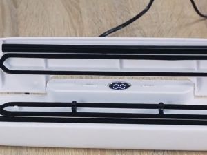 เครื่องซีลสูญญากาศ กู้สูญญากาศ กู้เครื่องซีล เครื่องซีลถุงพลาสติก เซ็นออร์ม เครื่องซีลใช้ไฟฟ้า Vacuum sealer 725