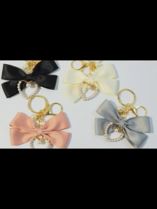 Pearl Heart Keychains Fashion Ribbon Bow Keyrings Handbag Pendant
