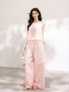 KEIKO | Lace Trimmed Pink Slim-fit Sleeveless Top