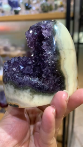 God’s Fingerprint ✨Natural Uruguay Amethyst Wowo Full Polish · Deep Purple · White Agate 乌拉圭“上帝指纹” - 紫窝窝 ✨ 全抛✔️