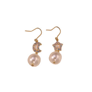 Elegant Rose Story Pearl Moon Star Earrings Versatile Gentle Atmosphere Drop into the Milky Way Fashionable Retro Court Style