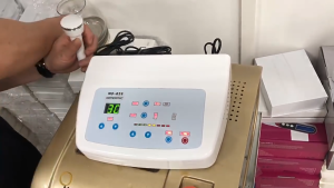 Ultrasonic ผู้หญิง Skin Care Whitening Freckle Removal High ความถี่ยกผิวต่อต้านริ้วรอยความงามนวดหน้าเครื่อง
