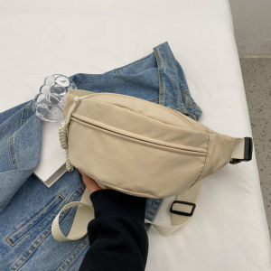 Sporty Casual Crossbody Bag for Men And Women Mobile Phone Waist Pack Nylon Material Zipper Closure Street Style Dumpling Shape