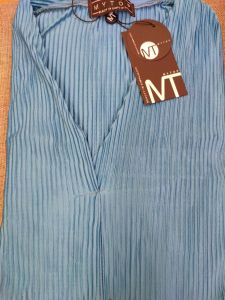 สาวอวบ คอวี เสื้ออัดพลีท สาวอวบ คอวี อัดพลีท เสื้ออัดพลีท mytop แขนยาว อัดพลีท ชายระบาย สาวอวบใส่สวยจ้า