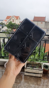 SET 100 Hộp Nhựa Đựng Bánh 6 Ngăn TRÒN FG332 - Đế Đen