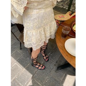 ชุดกระโปรงสองชิ้นสีขาว ชุดทำงานฤดูร้อน ชุดกระโปรงยาวปานกลาง ชุดทำงานลำลอง ชุดกระโปรงสองชิ้น ชุดกระโปรงสั้น ชุดกระโปรงสีขาว