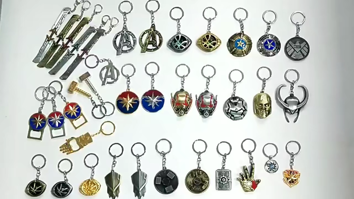 Hodeso Metal Keychain Key Ring Pendant Alloy Collectible Cartoon ...