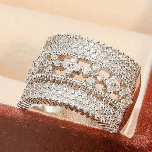 Huitan Hollow Women Ring Gorgeous Full Bright Cubic Zirconia Charming Accessories for Wedding Party Fashion Lady Jewelry Gift