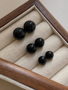 Fashionable Black Agate Earrings Vintage Luxury Feelings Pearl Decorations Womens Jewelry Fresh out New Style NICE Brand