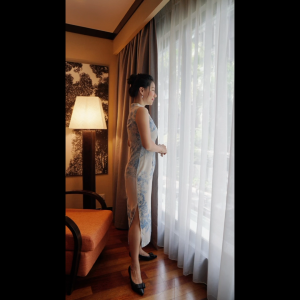 COCOONESE Modified Sleeveless Cheongsam - Cornflower