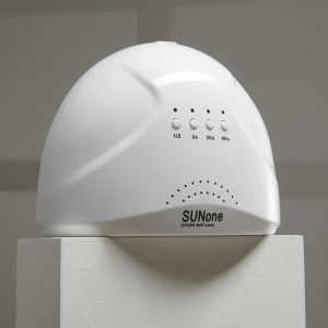 โคมไฟเล็บ LED UV สำหรับบ่มยาทาเล็บเจลทุกโคมไฟเครื่องเป่าพร้อมเซนต์การเคลื่อนไหวเครื่องมือทำเล็บมืออาชีพ