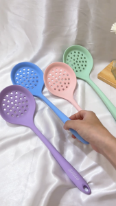 Centong Saringan Silikon Tahan Panas / Centong Saringan Mie Centong Saringan Serba Guna