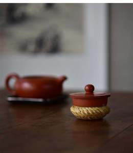 ที่ปิดฝาถ้วยชาไผ่ทำมือจากหนังชั้นบนของไผ่หยวนหยาง เครื่องประดับฝาถ้วยชา ที่วางฝาถ้วยชา อุปกรณ์สำหรับตักถ้วยชา