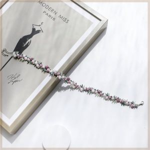 Wireless Strapless Bra Lace Trim Removable Shoulder Straps Invisible Anti Slip for Women Nylon Fabric No Trace Summer 2022