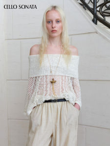 Cello Sonata | Hollow-out Design Cotton and Linen Off-shoulder Stacked Collar White Blouse