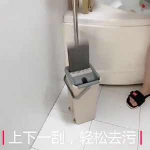 ไม้ถูพื้น พร้อมถังรีดน้ำ ไม้ม๊อบ ม๊อบถูพื้น ชุดไม้ถูพื้นแบบรีดน้ำ ไม้ถูพื้นรีดน้ำ ไม้ม๊อบแบบรีดน้ำ ม็อบรีดน้ำ รีดน้ำและซักแห้ง