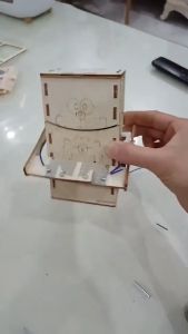 (STEM) Ready Stock DIY Feed Me Coin Robot Doraemon for Early Learning School Science RBT
