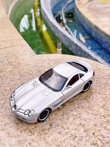 MAKEDA | 1:24 SLR 722S GT Alloy Sports Car Model Diecast Toy with Sound Light Pull Back Doors Opened Miniature Cars Boy Christmas Present