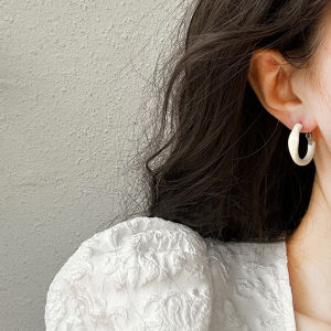 Korean Style Fresh Pure Color Drip Glaze Plain Ring Earrings 2025 New Unique Design High-End Lightweight Luxury Ear Jewelry