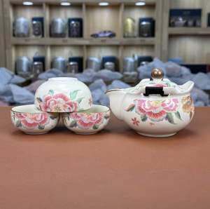 [SG]Authentic Master Yu Shen Handcrafted Ceramic Tea Set - Hand-Painted Peony Ceramic Teapot & 3 Cups Set Travel Case