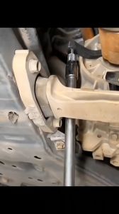 บล็อกหัวเขี้ยวงัดเพลาขับ    ชะแลงงัด  ทำงานในที่แคบได้สะดวก