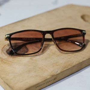 (TERMURAH)TORCH Kacamata PLUS 2 in 1 DOUBLE FOKUS BISA untuk Baca dan Jalan Kacamata Plus Kacamata Rabun Dekat/Lensa Warna Coklat Dan Abu Gradien