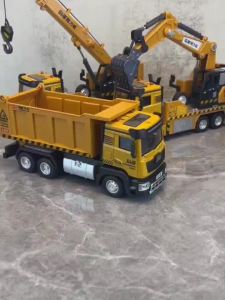 1:40 5 Styles Pullback Light and Sound Diecast Car Mixer Excavator Engineering Truck Construction Alloy Toys for Kids Boys Gifts