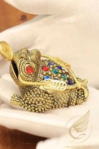 Decor Mini Tượng Đồng Nhỏ Thiềm Thừ Cóc Ba Chân Phong Thủy Trang Trí Tiểu Cảnh Để Bàn Bằng Đồng - Đồ Đồng Thuận Tâm