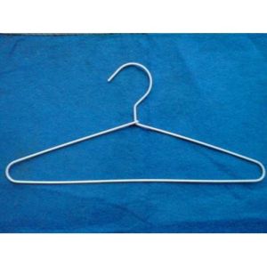 HANGER LAUNDRY STRAW