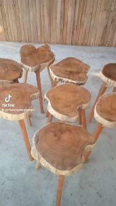 โต๊ะมินิมอล โต๊ะหัวเตียง ตู้ข้างเตียง โต๊ะกลาง โต๊ะกลางโซฟา โต๊ะกลมมินิมอล โต๊ะไม้ โต๊ะไม้วางของ โต๊ะวางของ โต๊ะครัว เพื่อน