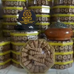 Nụ Trầm Hương  100% Tự Nhiên -  Loại Đặc Biệt - HỘP 45  Nụ HỘP 100 Nụ