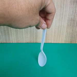 Sendok makan TIRTA putih susu / sendok makan cathering / sendok makan plastik / sendok makan plastik premium merk TIRTA / KOKOH / ANTI PECAH