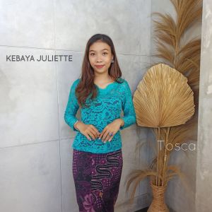 Kebaya Sofia Strait & Juliette: Pilihan Kebaya Bali Murah untuk Wisuda & Pengantin