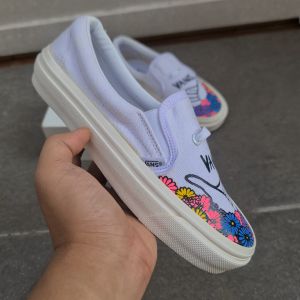 OBRAL SEPATU SLIP ON WANITA VAULT OG KRISGO TO WHITE FLOWERS 36-40 SEPATU SELOP PUTIH KEMBANG