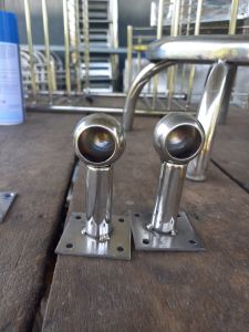 Bas bắt tường. treo rèm cửa .treo quần áo.bộ 2 cái ống o22