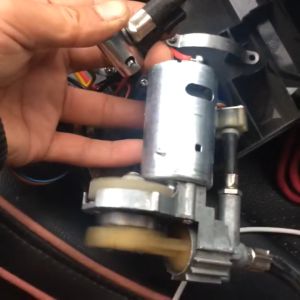 Mô tơ bơm hơi cho ô tô xe máy điện áp 12V công suất 120W hành trình piston 22mm lưu lượng khí 25 lít có đồng hồ áp suất